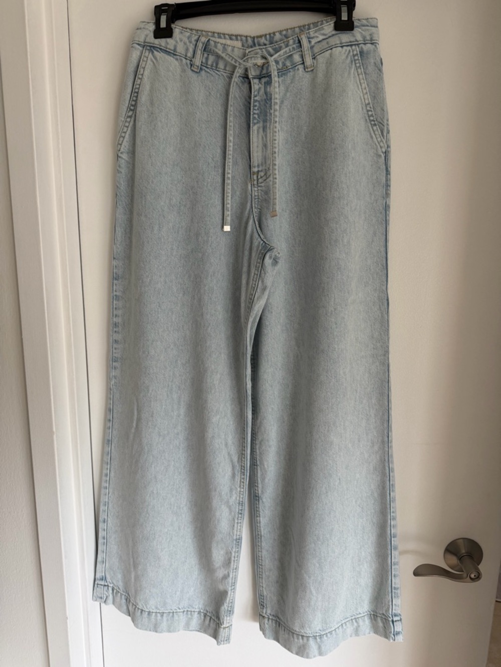 Zara Wide-Leg Drawstring Jeans